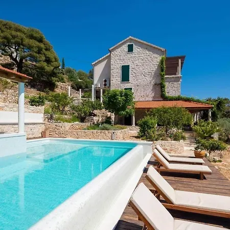 Casa de Férias House With A Swimming Pool Sveta Nedilja, Hvar - 22136 *