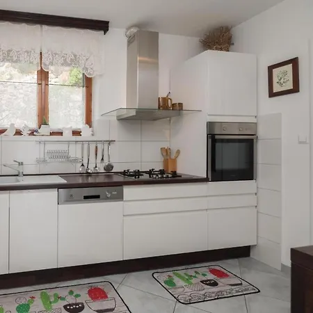 Holiday home House With A Swimming Pool Sveta Nedilja, Hvar - 22136 Jelsa (Hvar)