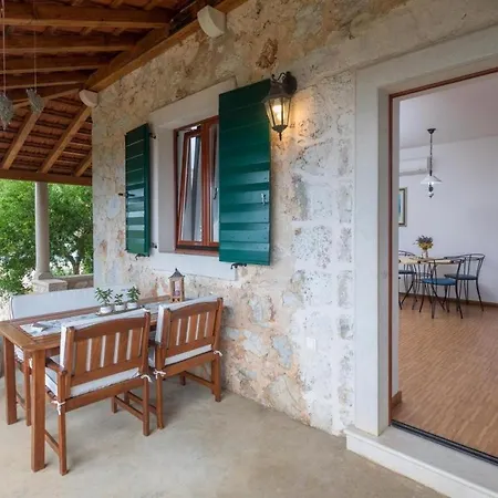 House With A Swimming Pool Sveta Nedilja, Hvar - 22136 Casa de Férias