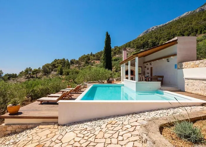 House With A Swimming Pool Sveta Nedilja, Hvar - 22136 Jelsa (Hvar)