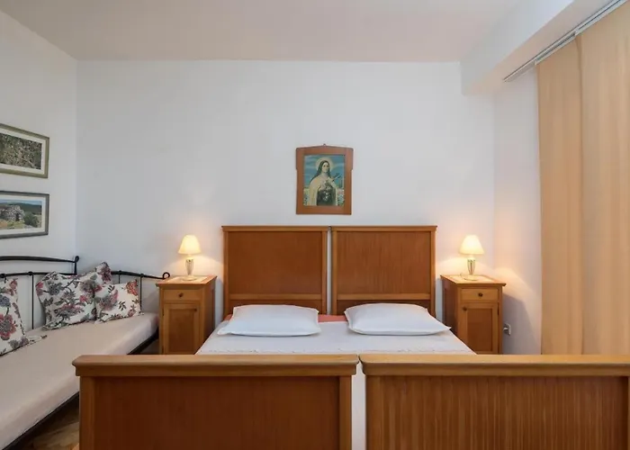 House With A Swimming Pool Sveta Nedilja, Hvar - 22136